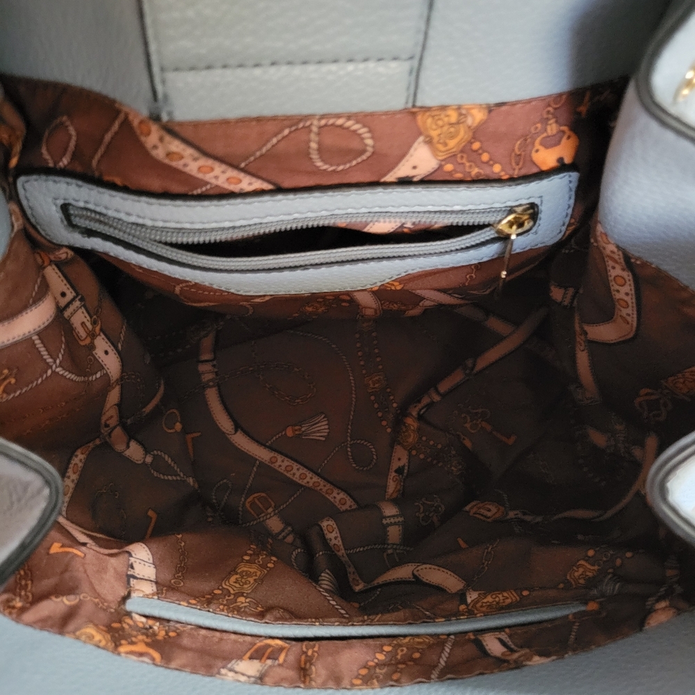 Medium Backpack - Picture 3 of 3
